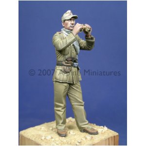 Photo: Alpine Miniatures[AM35017]DAK Panzer NCO