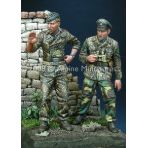 Photo: Alpine Miniatures[AM35068]WSS Panzer Crew Set 44-45 (2 figures)