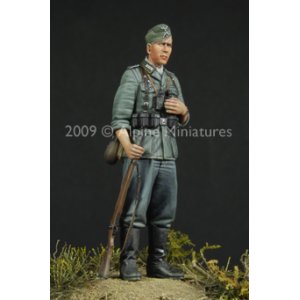 Photo: Alpine Miniatures[AM35082]German Infantry NCO