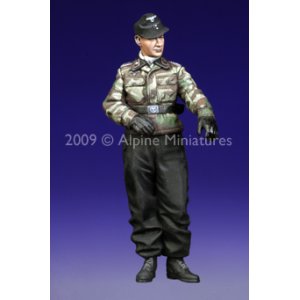 Photo: Alpine Miniatures[AM35087]German Panzer Commander