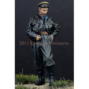 Photo: Alpine Miniatures[AM35117]Russian AFV Crew 44/45 #1