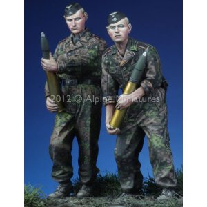 Photo: Alpine Miniatures[AM35135]SS Panzer Crew Kursk Set (2 Figures) (for Pz.IV, StuG III/IV, JgdPz. IV, Hetzer, etc.)