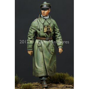 Photo: Alpine Miniatures[AM35137]Panzer Officer 1 Pz. Div. #2