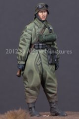 Photo: Alpine Miniatures[AM35143]German Motorcycle Trooper