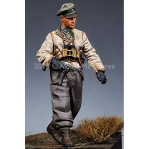 Photo: Alpine Miniatures[AM35152]WSS Grenadier NCO